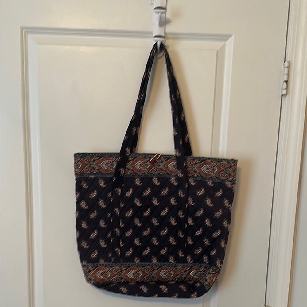 Vera Bradley Navy tote w/ button closure - NWT